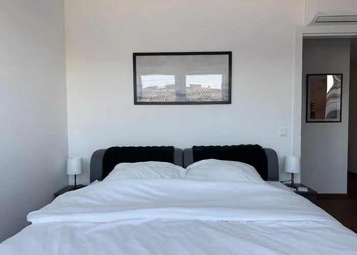 Apartment Luxus Dachtraum Naehe Zentrum Vienna